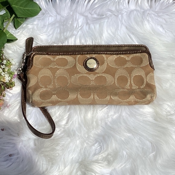 Coach Double Zip Wrist Strap Signature Canvas Envelope Wallet - Picture 6 of 8